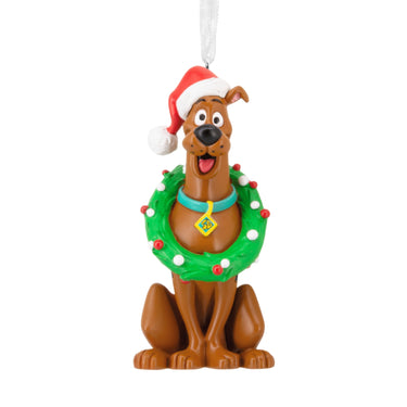 Scooby-Doo Hanging Ornament with Wreath & Santa Hat